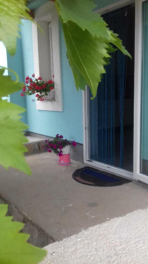 Holiday Home Nora**** Loznati Cres Экстерьер фото